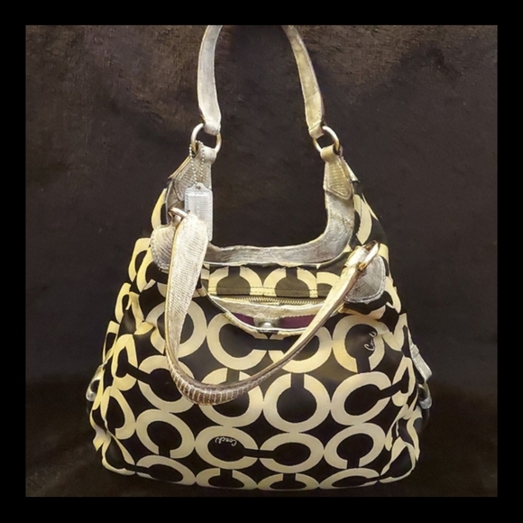 Coach snakeskin trim satchel with three compartments. - Picture 4 of 7